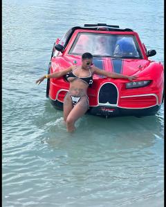 FISHERMANs POINT BEACH-FRONT CONDOMANIA