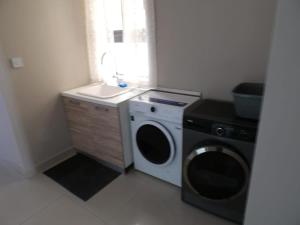 Mediterranean Vista Apartment