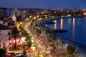 Appartements Front de mer,plage, piscine, parking : photos des chambres
