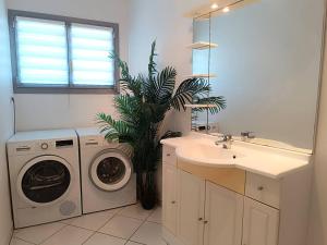 Bel appartement avec WIFI, balcon et garage à Perros-Guirec - FR-1-368-165