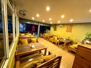 Hotel Homeland and Restaurant