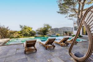 Elissaios-Brand New Renovated Pool Villa
