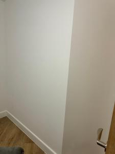 one bedroom-modern-luxury-private-free wifi-gravesend