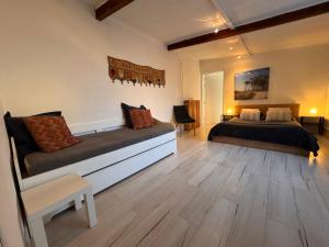 Appartements Ravissante suite avec parking sur place. : photos des chambres
