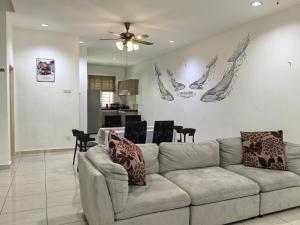 Langkawi A&A Homestay 13 Pax