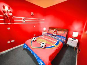 Bright and Spacious 2-Bedroom Flat Near Emirates Stadium