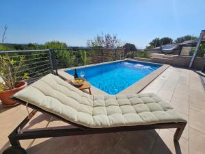 Apartman Marlera s privatnim bazenom