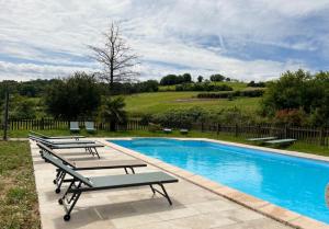 B&B / Chambres d'hotes Gites & Chambres d'hotes Peyrecout : photos des chambres