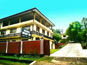 Wasantha Holiday Inn - Ubytování bez kategorie ve městě Kalutara