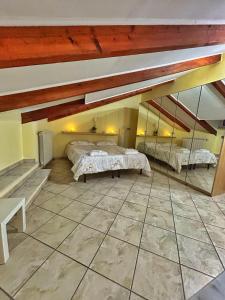 La Casa di Malú -5min centro-porto-acquario-stadio-free wifi