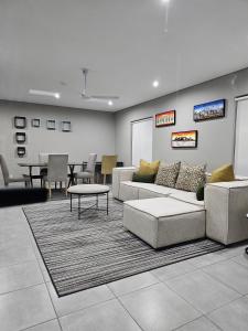 Lanina Exec 2 bed Apartment