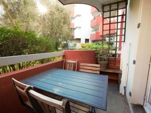 Appartements Le Camarguais - TERRASSE ET PARKING : photos des chambres
