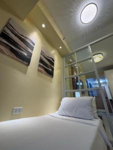 The Horizon Suite by Crib2GO