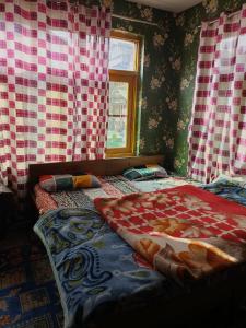 Queen Palace guest house