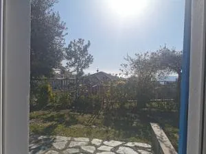 WHITE & BLUE HOUSE - Bacezza