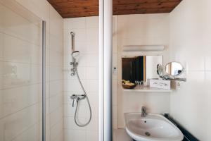 Junior Suite with Garden View room in Pension Villa Blumegg