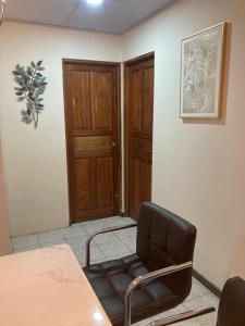 Hospedaje Ana Lu 1 Only 10 minutes from airport