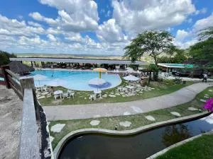 Flat no Condomínio Monte Castelo, Gravatá-PE - Sairé