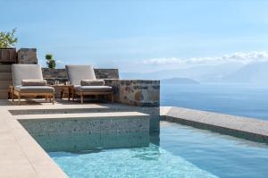 MiraView - Villas & Residences