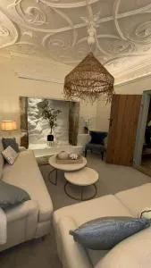 Merchants house - 彭林