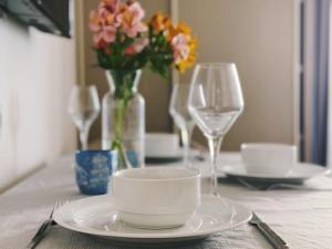 Alliance Burgundy 8th floor