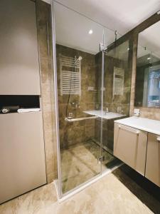 Alliance Burgundy 8th floor