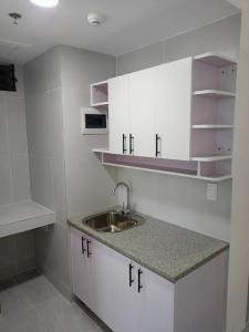 Room 420, Twin Hearts 1, Pueblo de Panay