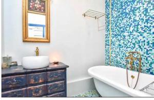 Appartements Place du Trocadero 25 mins away : Appartement 1 Chambre