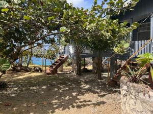 3Dives Cliffside Rooms