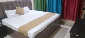 Ever green hotel