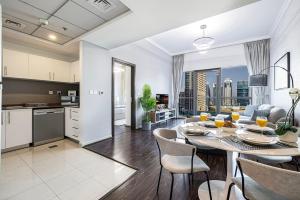 Panoramic Marina View - 1BR - Walk to the beach
