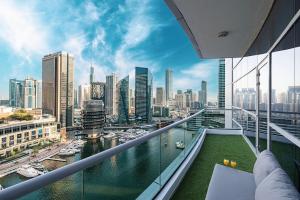 Panoramic Marina View - 1BR - Walk to the beach