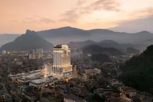 Four Points by Sheraton Ha Giang - Làng Me