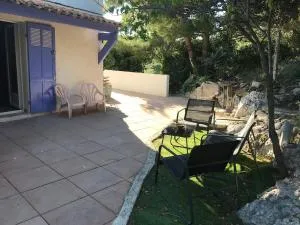 Joli Studio proche de la Mer à la Couronne - 卡罗