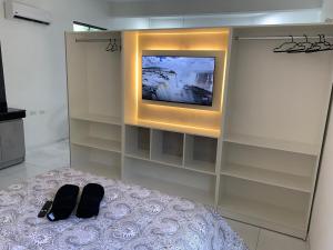 Casa y Monoambiente en Pilar, Py