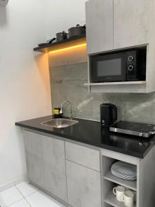 Casa y Monoambiente en Pilar, Py