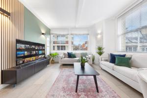 Modern 2 bed Flat in Central London, Barbican Farringdon, EC1V