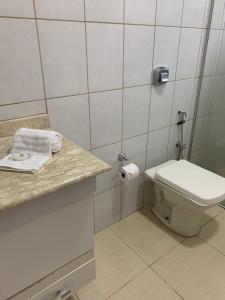 Suíte de Casal Privativa com Sacada