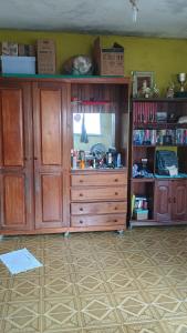 Casa 2 Andares com 4 quartos e quintal COP 30