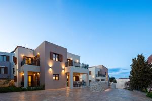 PROVILLAS - Ι, ΙΙ & ΙΙΙ - Luxury Villas with private pool near Retrymno