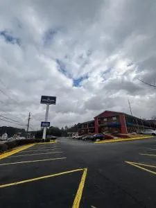 Live In Lodge - Decatur