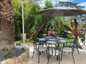 Charming sea view villa with pool