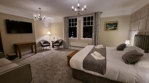 St Michaels Town House - Elegant and Large Holiday Home in the Heart of Gloucester