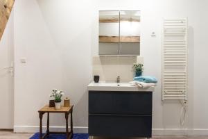 LE GARDEN LODGE - RANDO ESCALADE - Séminaires - Séjour en Famille - Jardin - Parking - Wifi ! OFFRE SPECIALE