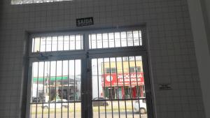 apartmento no caiçara bem localizado