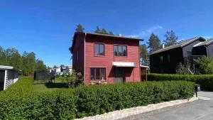 Villa med 4 sovrum - Märsta