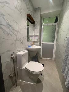 Room with kitchen Negombo Beach