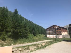 Appartements Studio a La Foux d -Allos : photos des chambres