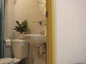 One Spatial Condo