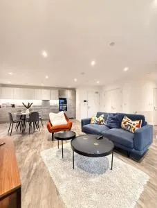 Skyline View Apartments - City Lights & Skyline Heights - Barking